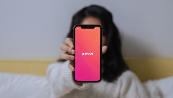 Va-t-on vers une Tinderisation de la danse de couple ?